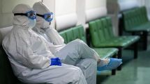 Число инфицированных медицинских работников в Армении превышает несколько сотен
