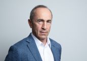 Robert Kocharyan to remain in Yerevan hospital until end of coronavirus pandemic