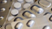 Ученые назвали препарат, способный помочь при лечении COVID-19