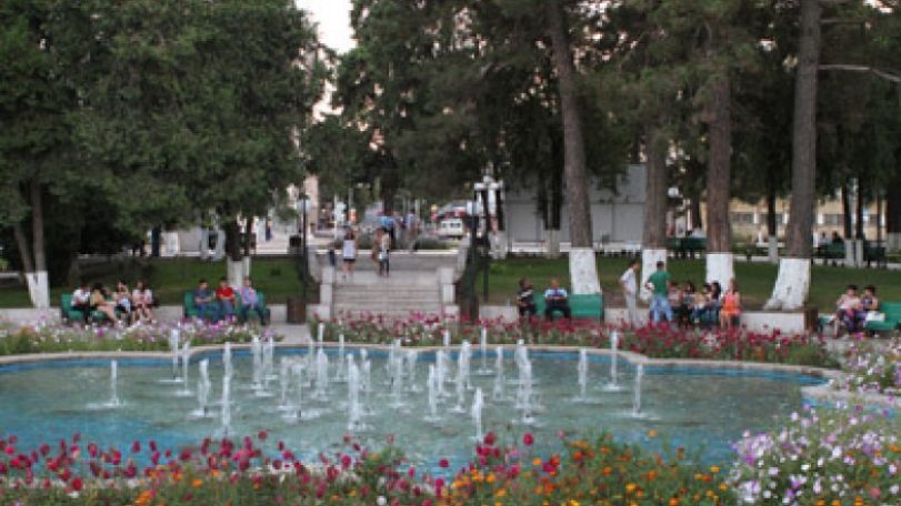 «Հենց այս պահին Ստեփանակերտում հարսանիք է, ուրախ տրամադրություն». Հովհաննես Սահակյան
