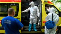 В России за сутки коронавирус выявили у 8706 человек