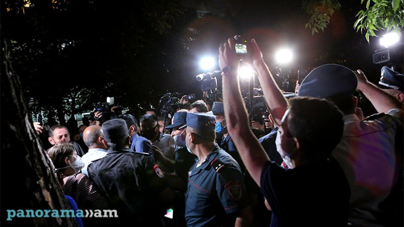 Поручение главы Полиции Армении – относительно инцидента с журналистами у здания СНБ