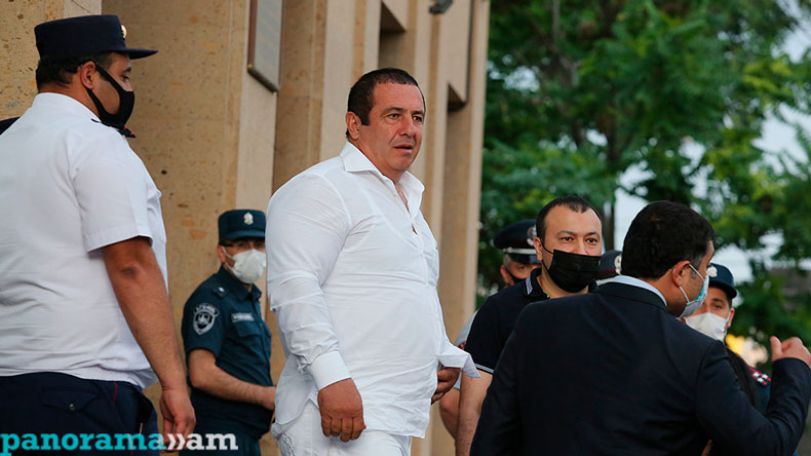 Yerevan court resumes hearing on motion to arrest Gagik Tsarukyan