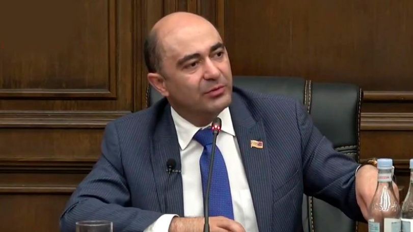 По вопросу поправок в Конституцию партия «Просвещенная Армения» обратится в КС, но не сейчас
