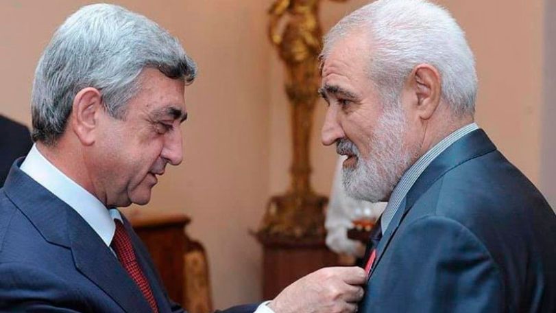 Серж Саргсян поздравил поэта Размика Давояна с 80-летием