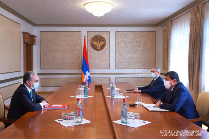 А. Арутюнян подтвердил необходимость участия Арцаха в переговорах в качестве полноправной стороны