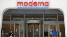 Moderna signs deal with Spain's Rovi to supply potential COVID-19 vaccine outside US