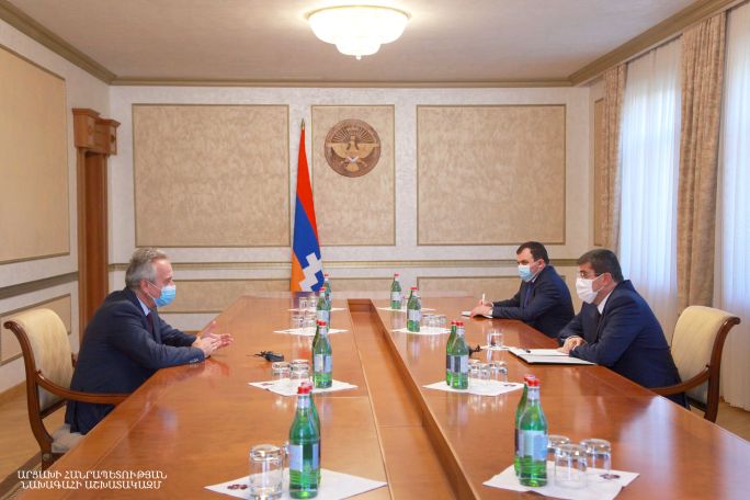 Artsakh president hails American University of Armenia for various charitable and educational programs implemented in Artsakh