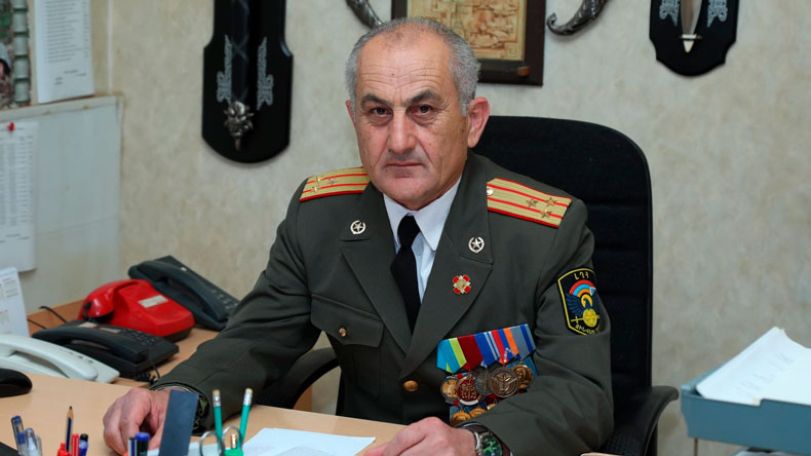 Сенор Асратян подал в отставку