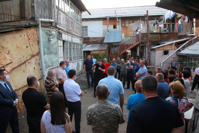 Արցախում կլուծվի վթարային շենքերի բնակիչների խնդիրը