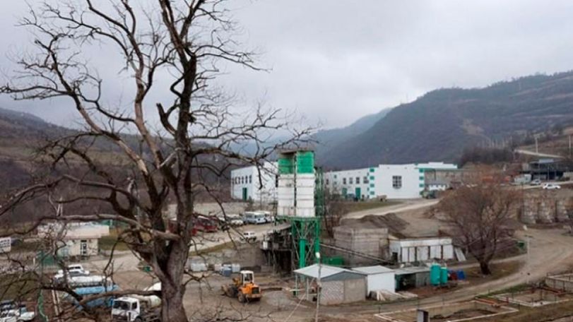 Villagers block road leading to Teghut copper mine