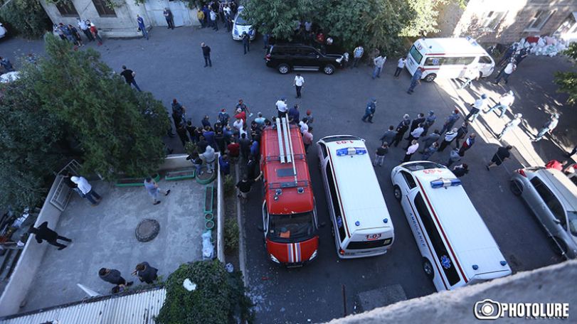 One of the residents injured in Yerevan building collapse in grave condition