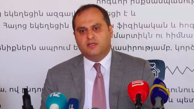 Վտանգվում է երեխայի մանկությունը