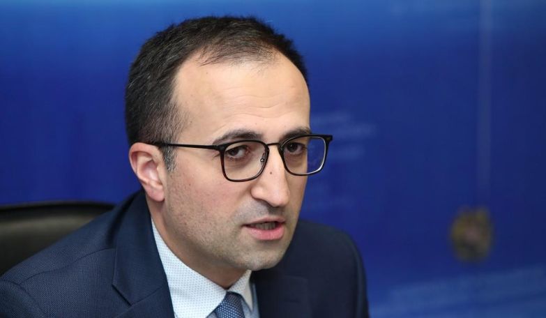 Արսեն Թորոսյանի հրամանով նախագահը, Կաթողիկոսը, վարչապետը կարող են դիմակ չկրել որոշ դեպքերում