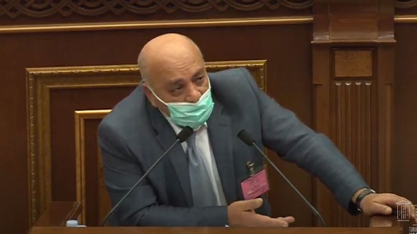 Հիմա ես հակահեղափոխական եմ, դուք էլ հեղափոխակա՞ն. մի ընտրեք ինձ, ձեր գործն է. Վաղարշյան