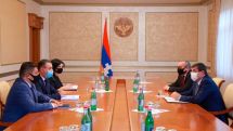 Artsakh president hosts Justice faction deputies