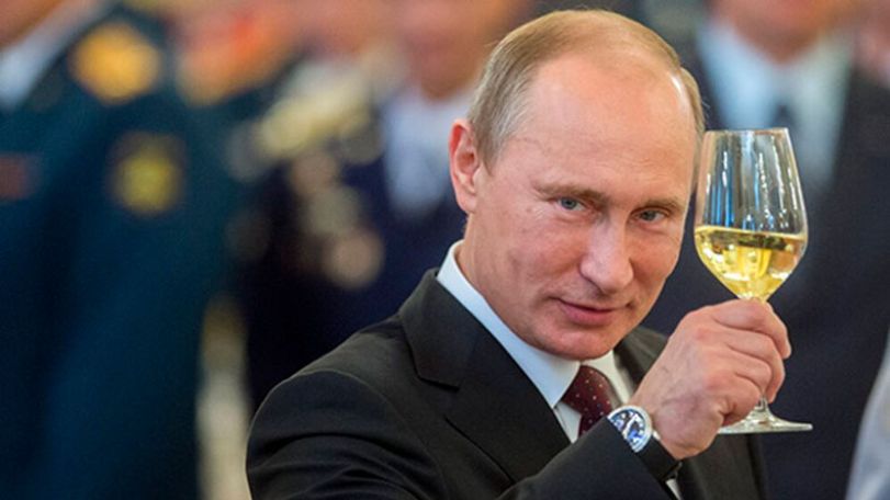В. Путин: Развитие союзнических связей России и Армении способствует упрочнению мира и безопасности в Закавказье