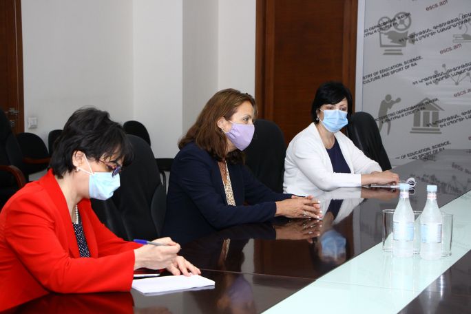 Մարիեն Քլարկ Հաթինգ. Պատրաստ ենք աջակցել հեռավար կրթությունից դուրս մնացած երեխաներին