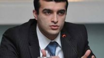 В Азербайджане власти оказывают давление еще на двух общественных деятелей