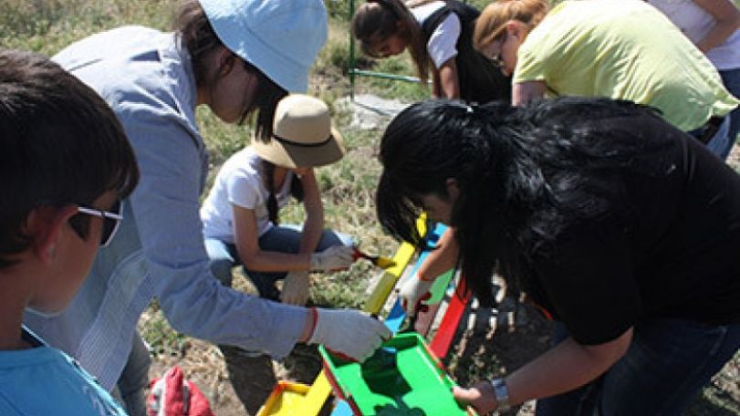 30 volunteers of Orange participate in social activities targeting children 