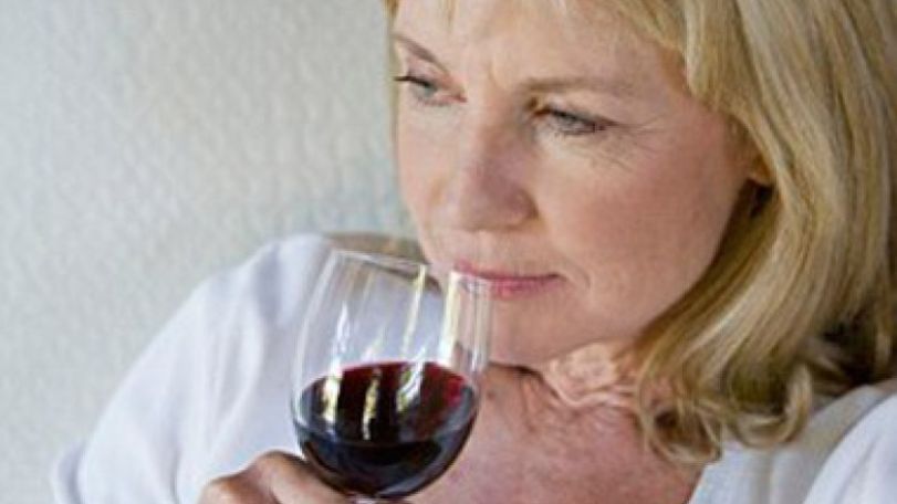 Too much booze can double risk of memory loss later in life 