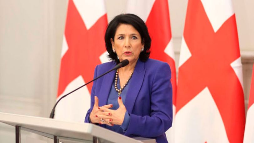 Georgian president urges Armenian, Azerbaijani authorities to resume dialogue