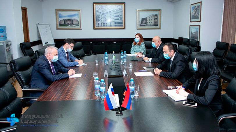 Առողջապահության նախարարը՝ ռուս դեսպանին. Դժվարությունները կարողանում ենք հաղթահարել