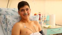 Пострадавший от удара азербайджанского дрона в армянском Варденисе 14-летний Нарек переведен из реанимации в палату