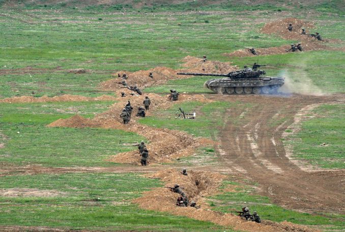 Azerbaijan's military suffers dozens of casualties in another failed attack