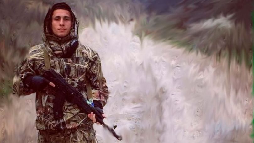 Armenian boxing champion defends the homeland with the arm in hands