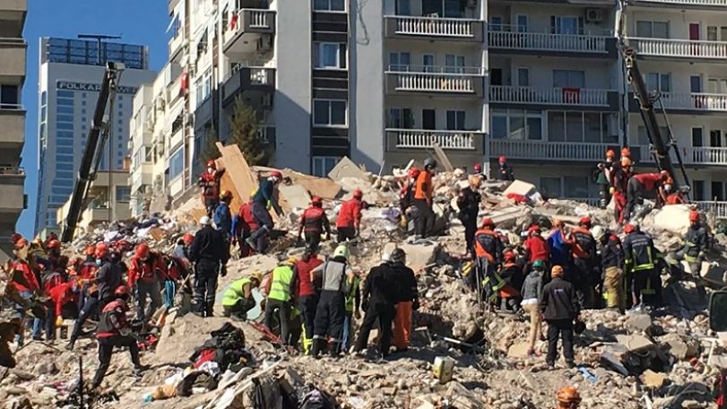 Землетрясение в Турции: по последним данным, 110 человек погибли и 1027 пострадали
