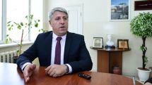 Վարդան Ոսկանյանը բացատրում է «գյոռբագյոռ» բառը