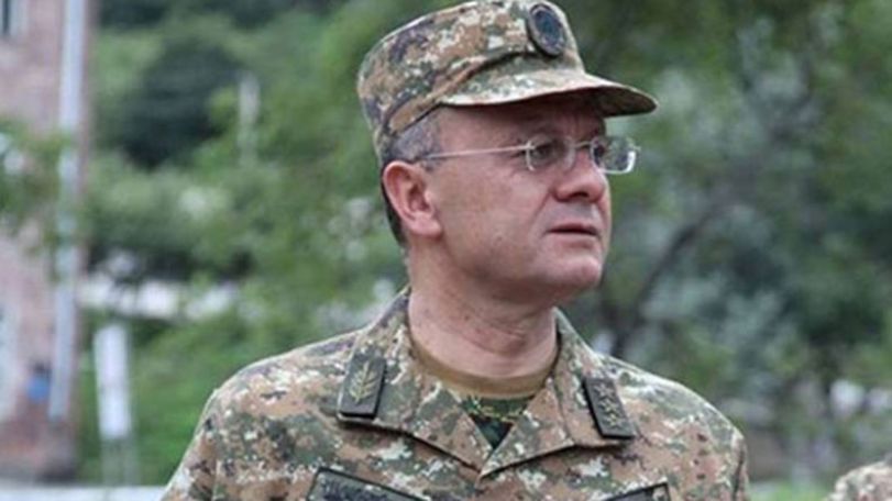 Погосян: Сейран Оганян не ранен, его очередной урок азербайджанским военным оказался очень болезненным