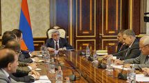 Խորհրդակցության ժամանակ նախագահը հնչեցրել է ասելիք, որը պատրաստվում էր փոխանցել ցուցարարներին