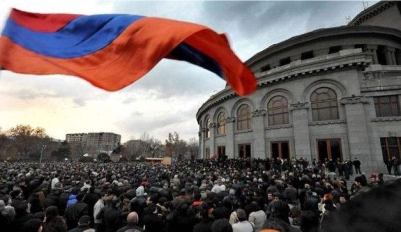 17 կուսակցություններ նոյեմբերի 11-ին Ազատության հրապարակում հրավիրում են հանրահավաքի