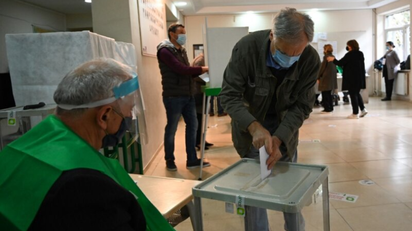 Президент Грузии надеется на формирование многопартийного парламента