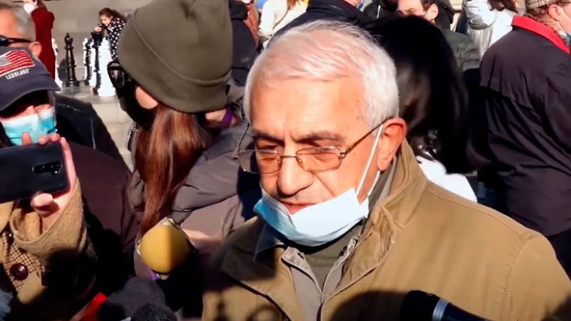 Ненавижу революции – Давид Акопян