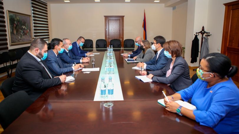 Վահրամ Դումանյանն ընդունել է ՀՀ-ում ԱՄՆ դեսպան Լին Թրեյսիին