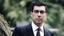 Микаел Минасян: Никол прямо сейчас должен подать в отставку, торг неуместен