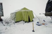 «Արար» հիմնադրամի վրանների առաջին խմբաքանակը հասել է զինվորներին