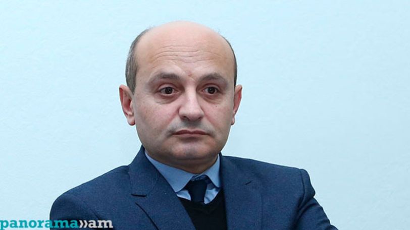 Глава Общественного совета Армении С. Сафарян извинится перед журналистом и выплатит компенсацию в размере 600 тыс. драмов