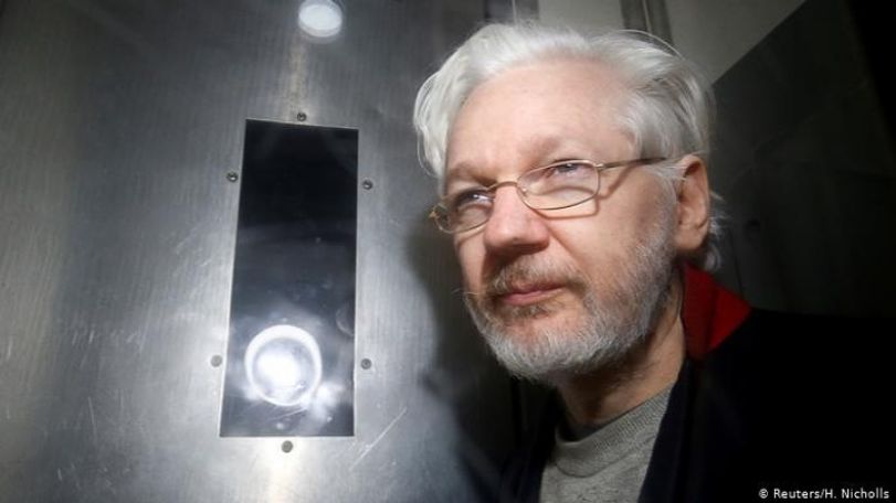 Комитет по защите журналистов призвал США снять обвинения с создателя Wikileaks Джулиана Ассанжа