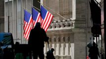 Биржи США и доллар реагируют «цинично» на протесты в Вашингтоне