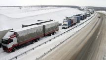 450 trucks accumulated on Russian side of Lars checkpoint