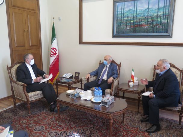 Iran affirmed willingness to implement Armenia-Iran economic projects