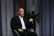 Ռոբերտ Քոչարյան. Ադրբեջանցին կարող է մեքենայի համարները Սյունիքում փոխել, քշել ու հասնել մինչև Երևան