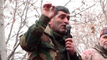 Կաշառակերություն չկա, բայց զինվորն առանց կոշիկի է բանակում, հասկանո՞ւմ եք դա. չարեքթարցի Աշոտ Սևյան