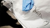 Число жертв COVID-19 в мире превысило 2,2 млн