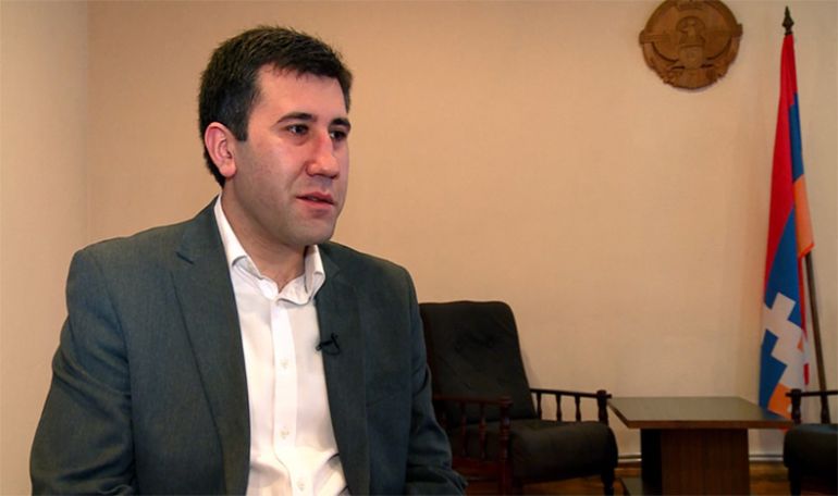 Ռուբեն Մելիքյան.  Դատախազ Գևորգը, ճիշտ է, այդ խայտառակ տողերը իր ձեռքով չի գրել