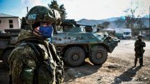 Two arrested and 16 sick Azeri soldiers handed over to Azerbaijan - Russian MoD